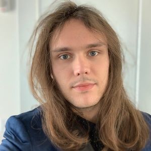 Meet your Posher, Logan